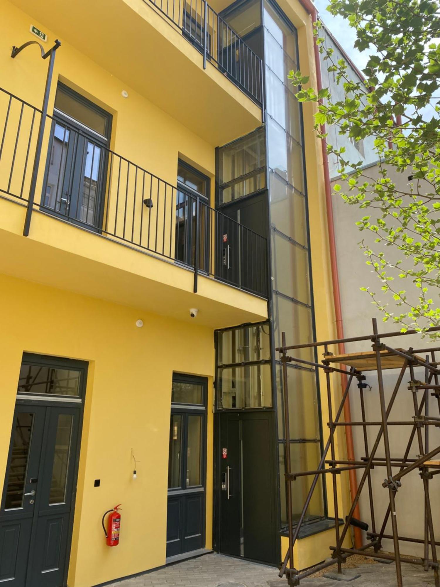 Honest Karlin Aparthotel Prague Luaran gambar