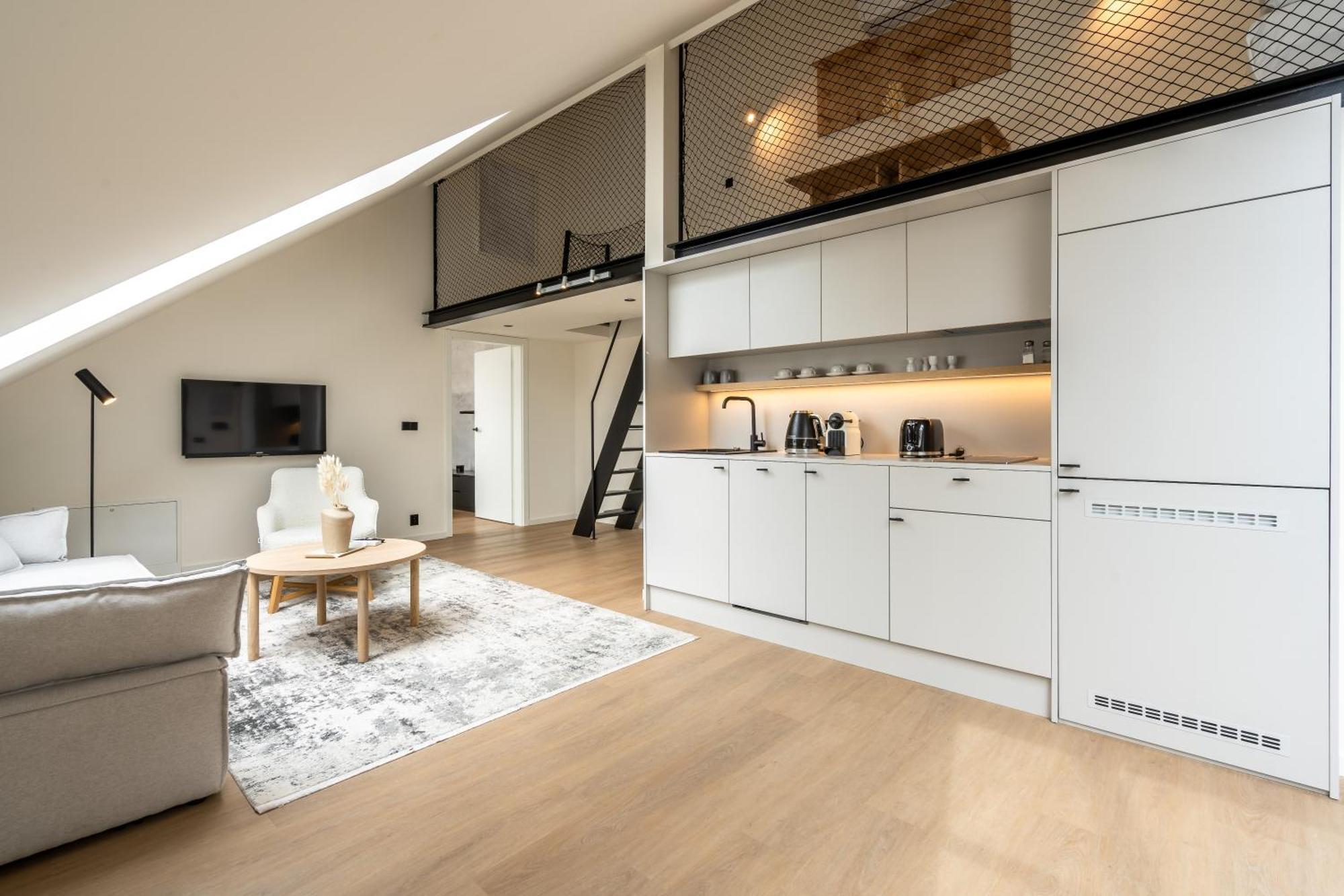 Honest Karlin Aparthotel Prague Luaran gambar