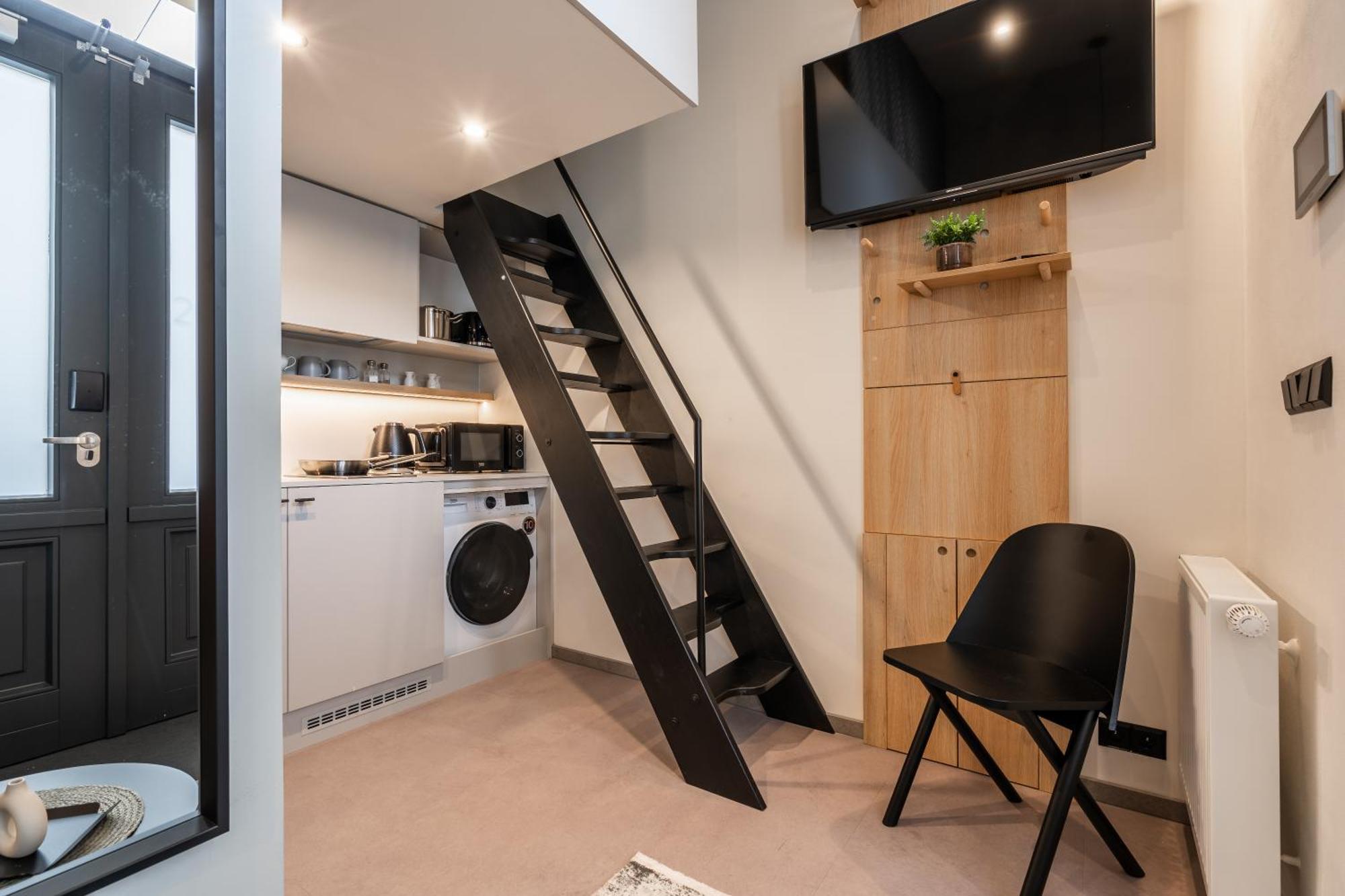 Honest Karlin Aparthotel Prague Bilik gambar